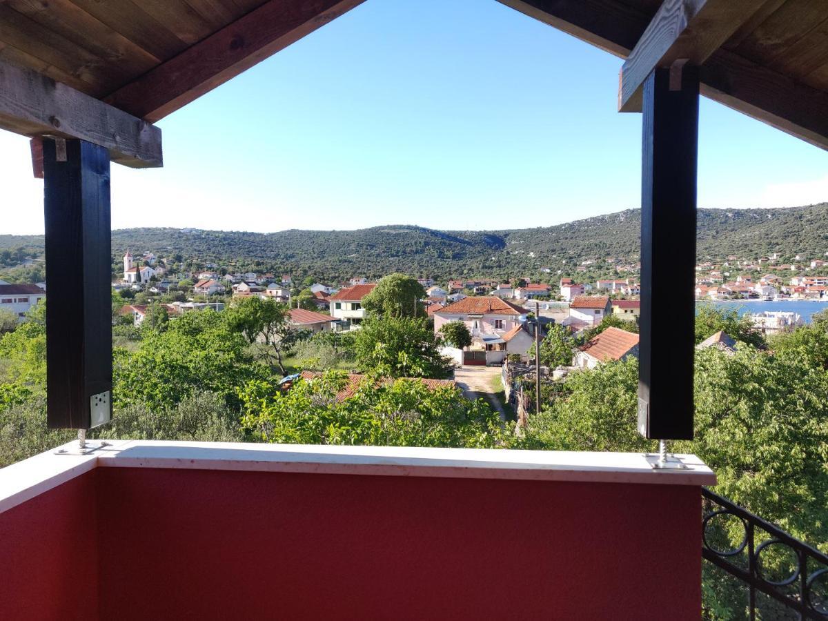 Guest House Maslina Vinišće 외부 사진
