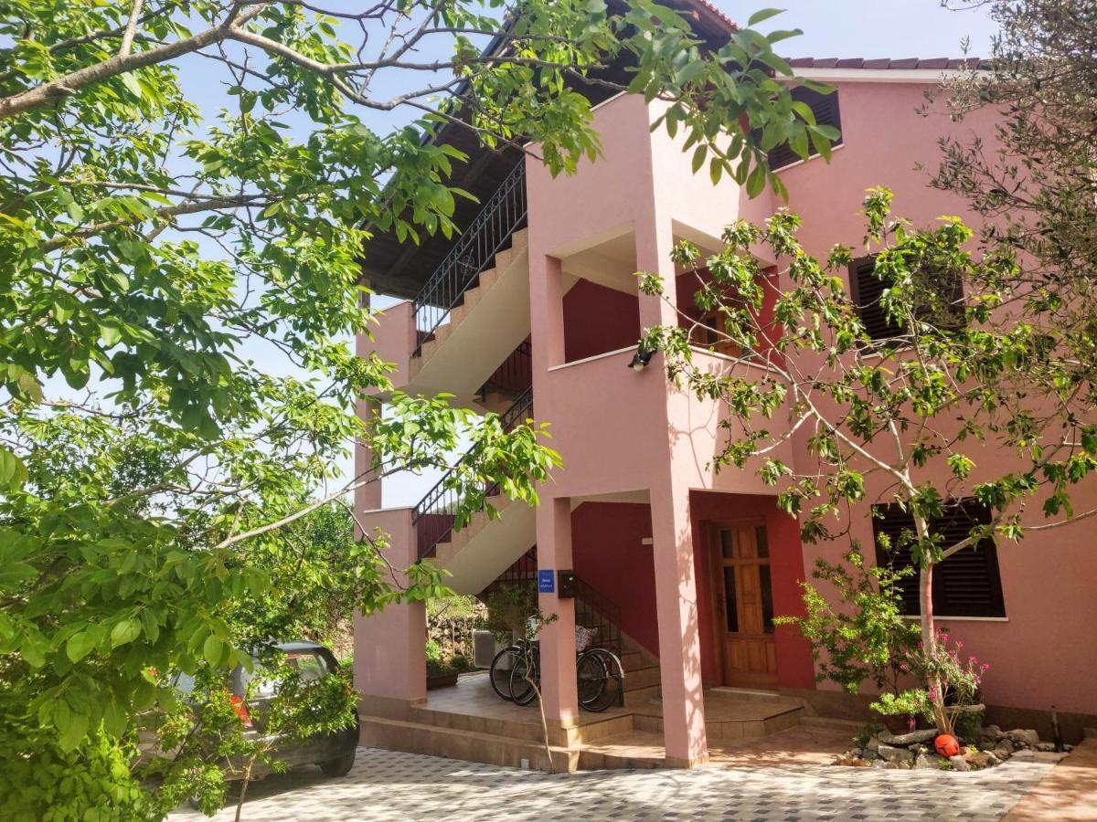 Guest House Maslina Vinišće 외부 사진